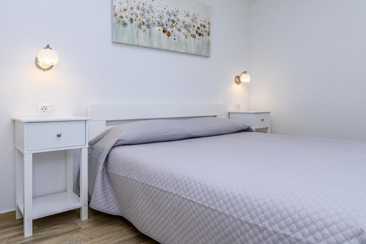 Krcina Holiday Home Cres Eksteriør bilde