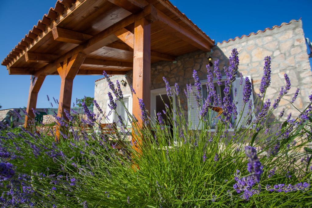 Krcina Holiday Home Cres Eksteriør bilde